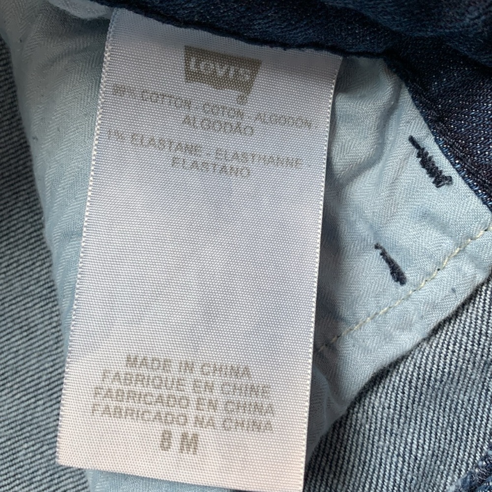 Levi’s Mid Rise Skinny Boot - Picture 10 of 16